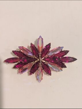 Red & Pink Crystal Unsigned Floral Brooch, Beautiful!